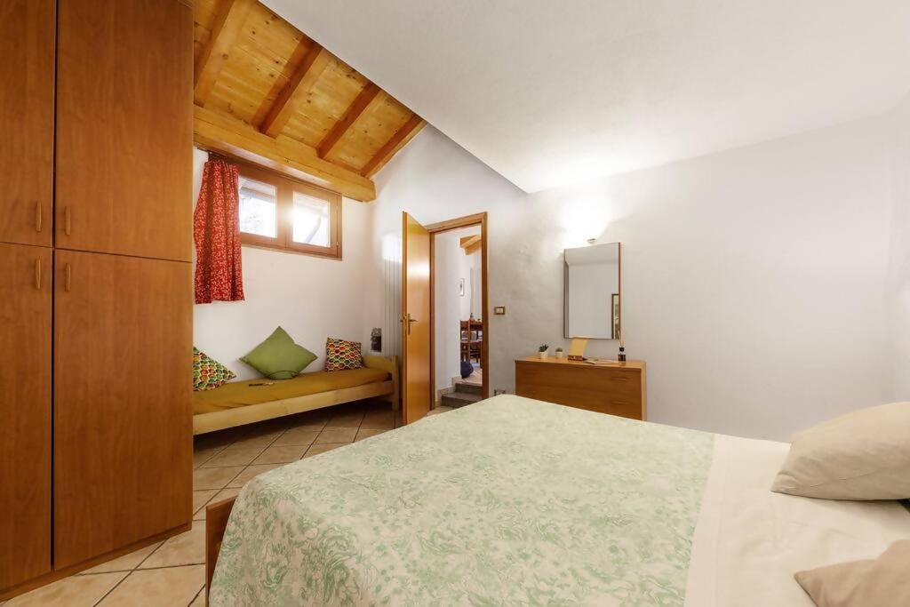 Dimora Gilles Aosta Valley Bard Quarto foto
